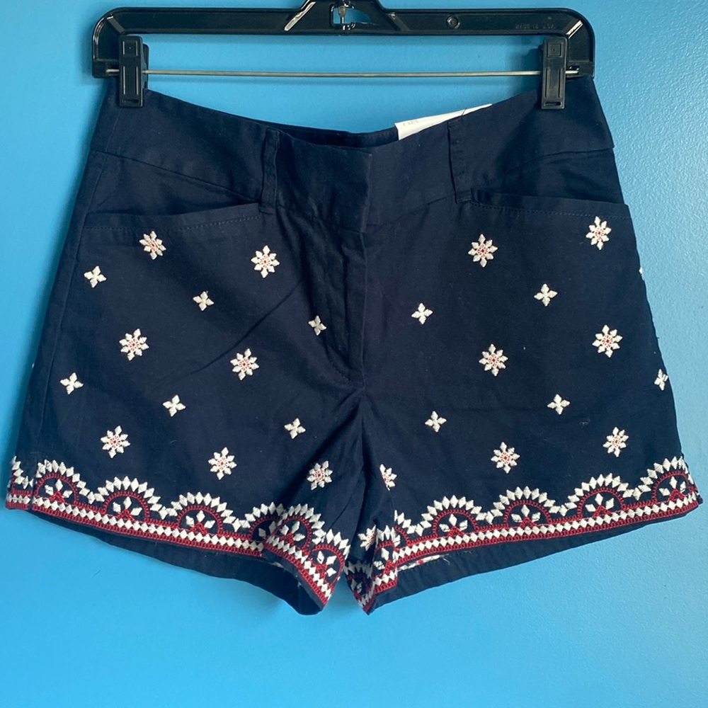 Loft 4” short NWT size 2